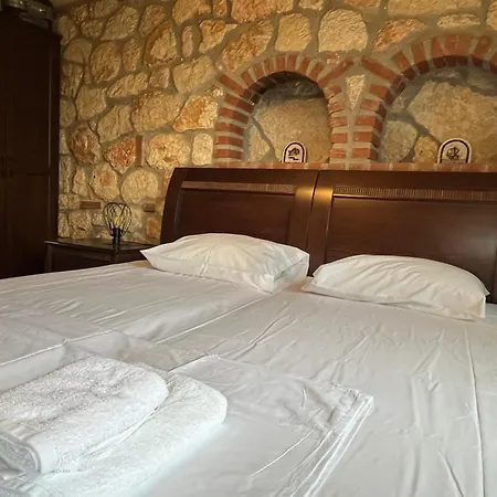 Orpheus House Psakoudia