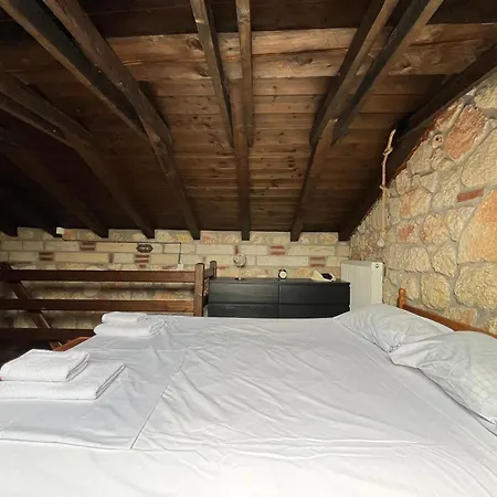 Orpheus House Psakoudia